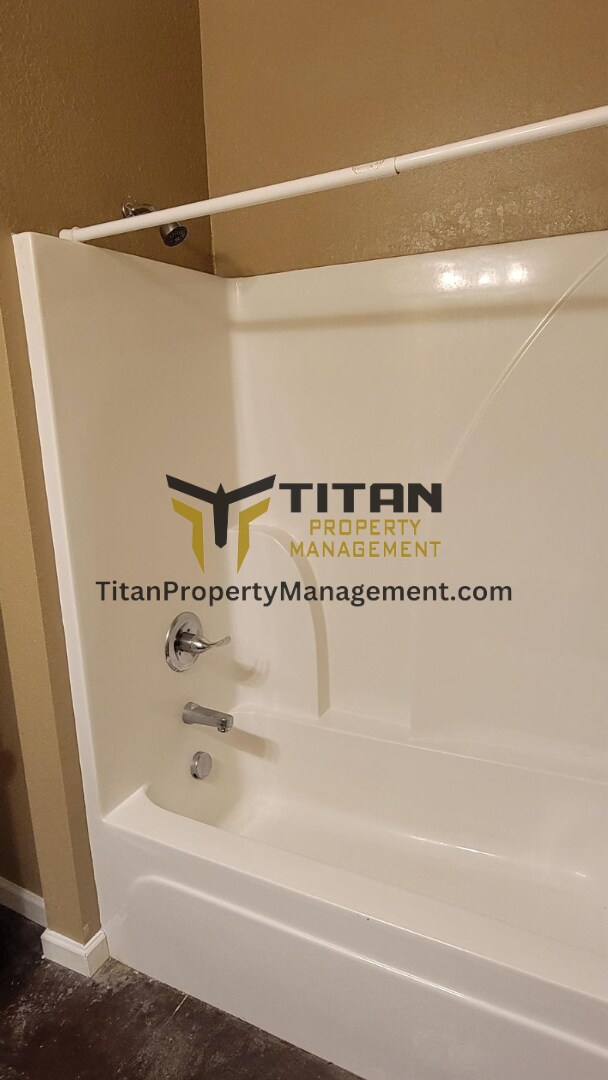 Building Photo - Cute 2 bed/2 bath house