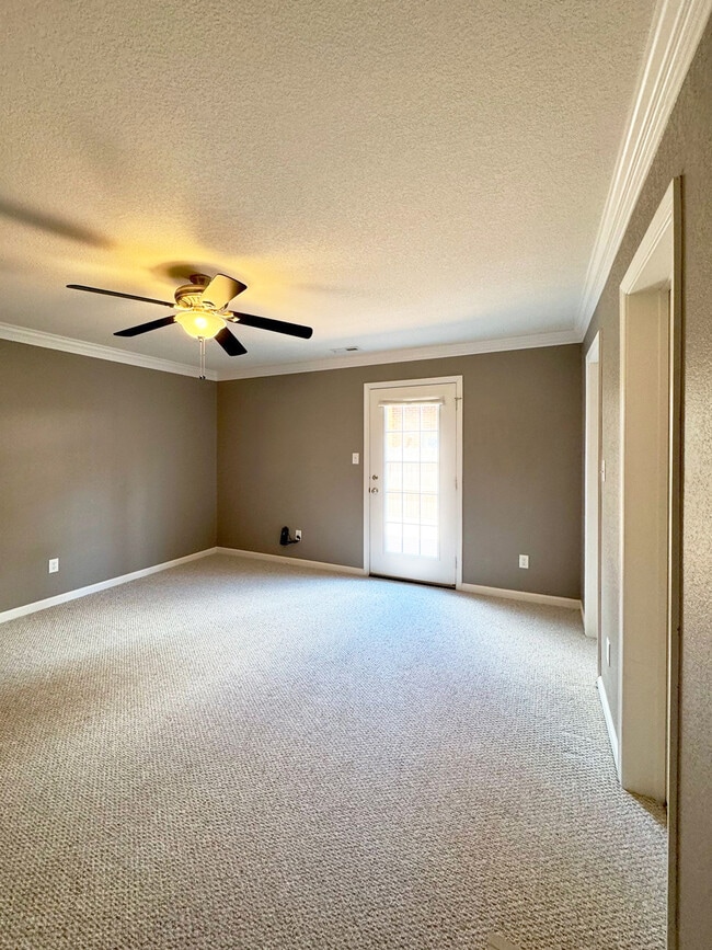 Building Photo - 4756 Beach Bay Ct