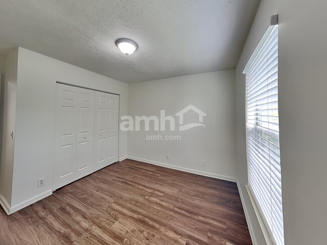 Building Photo - 2498 Port Kembla Dr