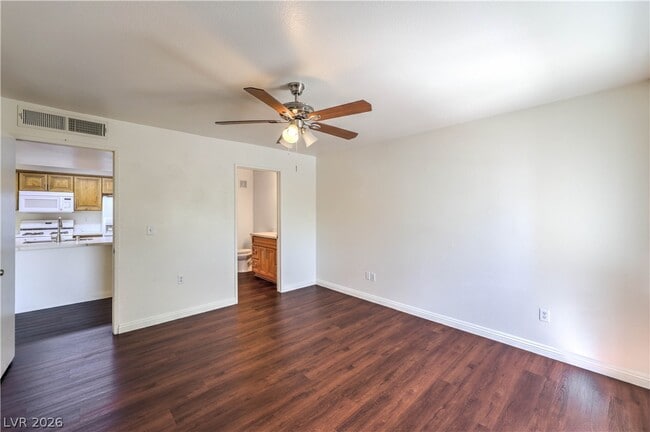 Building Photo - 7885 W Flamingo Rd