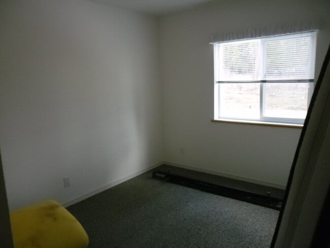 Building Photo - 274 Horseshoe Lake Rd