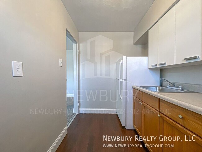 Building Photo - 313 San Juan Dr