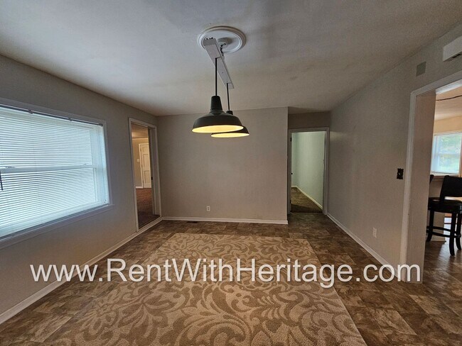 Building Photo - WOW!!!..GRANPA'S BUNGALOW /AWESOME RANCH HOME/ NATURE LOVER'S DREAM / GREAT LOCATION