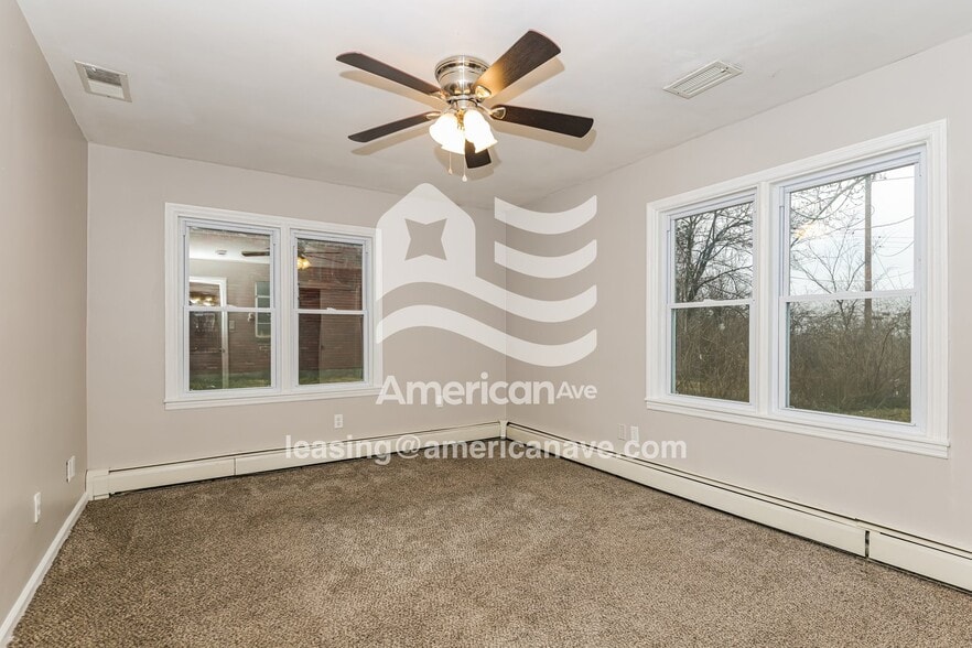 Building Photo - 624 Ruth Ave