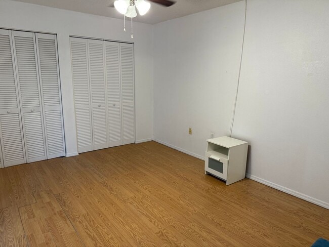 Building Photo - Spacious 2bd/2ba home for rent!
