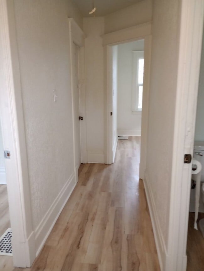 Building Photo - LEASE TO OWN $1800 MO