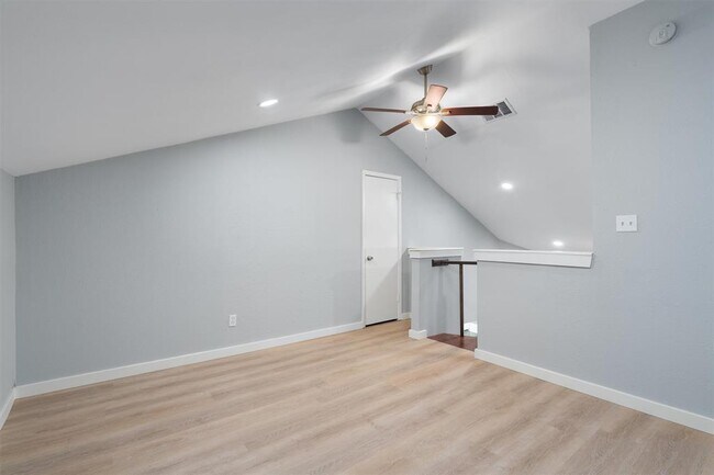 Building Photo - 2500 Burleson Rd