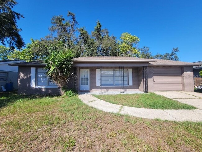 Primary Photo - 7221 Stone Rd