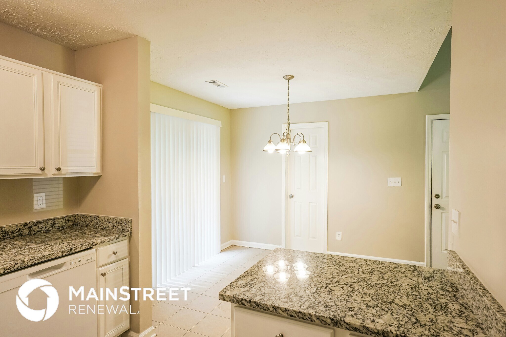 Building Photo - 6670 South Ave