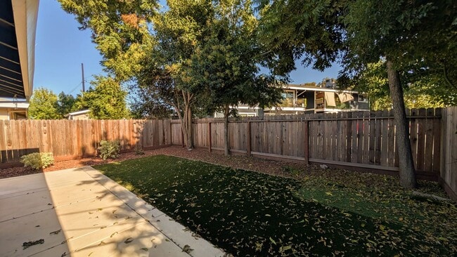 Building Photo - 2742 Edison Ave