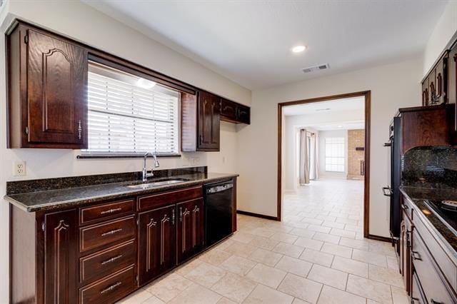 Building Photo - 3916 San Mateo Dr
