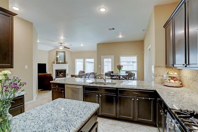 Building Photo - 4411 Eclipse Park Ct