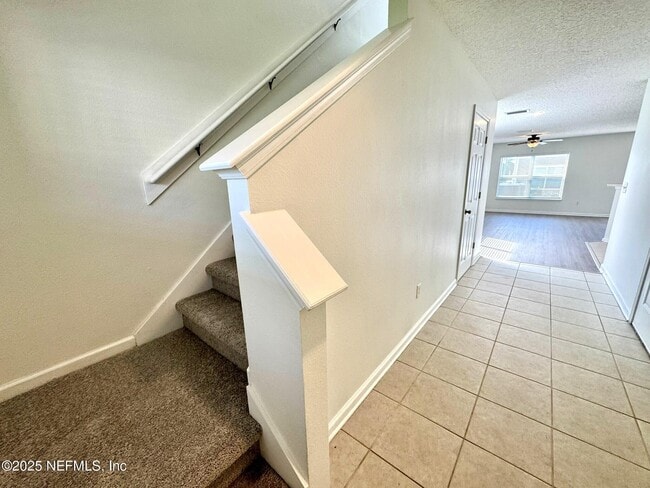 Building Photo - 1500 Calming Water Dr