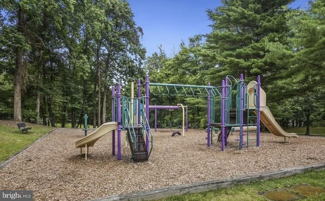 Building Photo - 24 Wilcox Ct