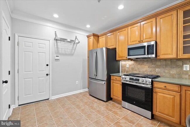 Building Photo - 12432 Liberty Bridge Rd