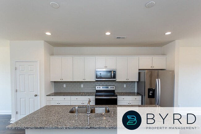 Building Photo - 15212 Dunton Ave