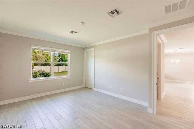 Building Photo - 536 Polihale Wy