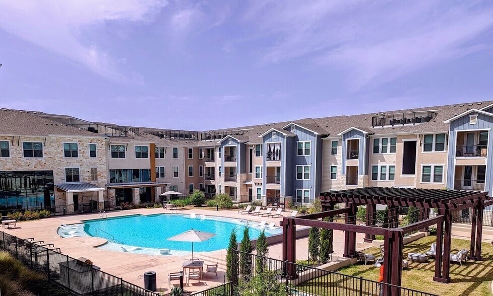 Edge and Stone 24625 Wilderness Oak San Antonio TX 78260 Apartment