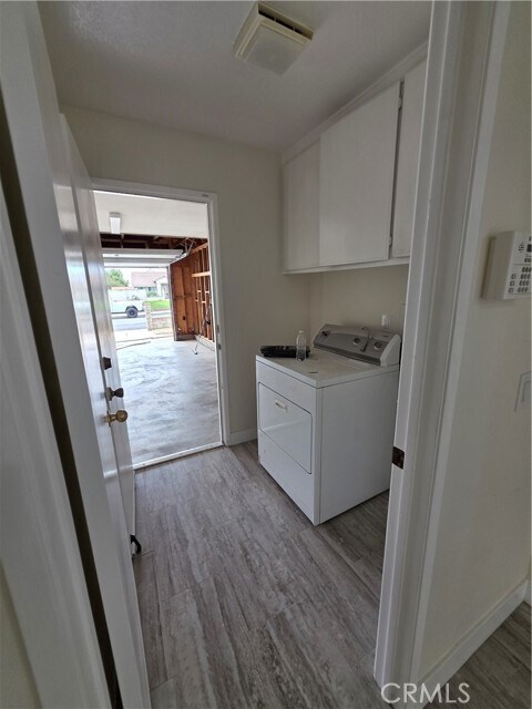 Building Photo - 2874 W Calle Vista Dr