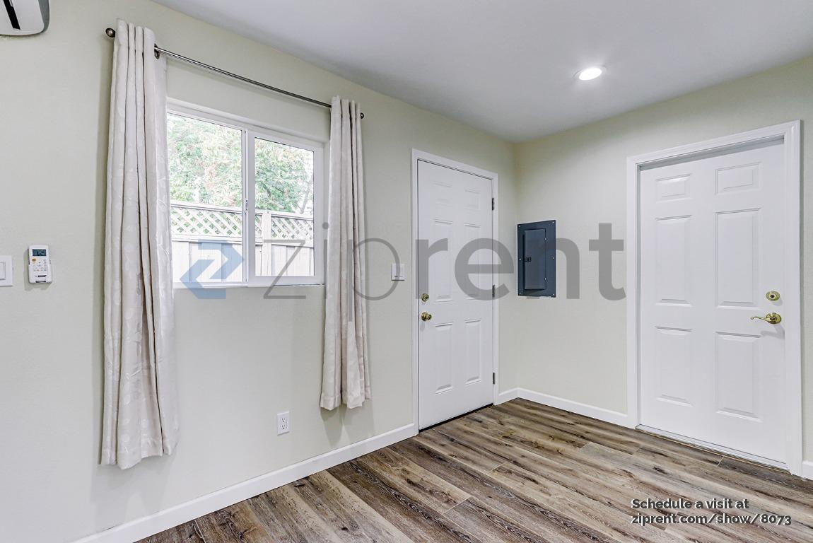 Building Photo - 2259 Goldcrest Cir