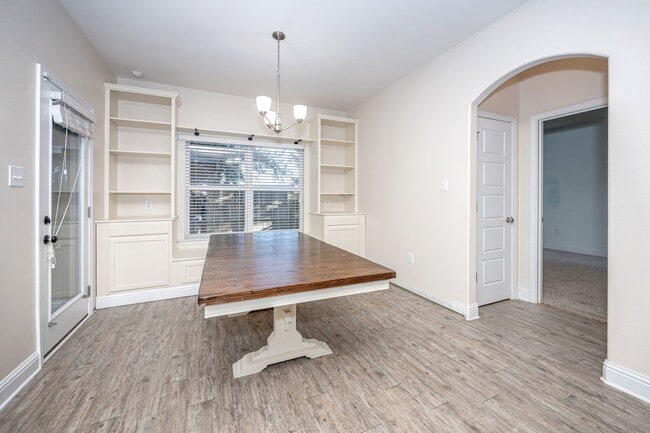 Building Photo - Gorgeous home for rent!