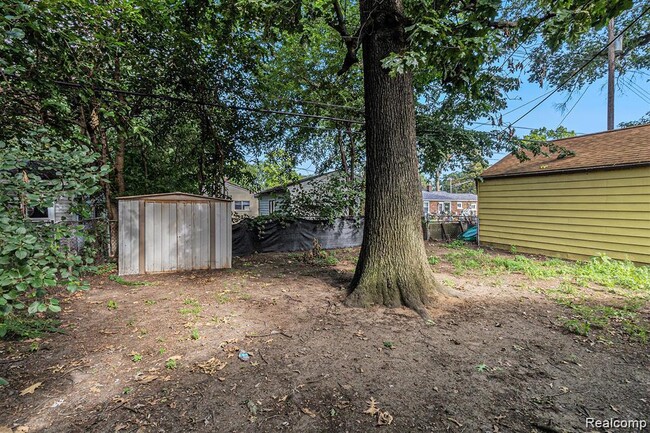 Building Photo - 23748 Crossley Ave