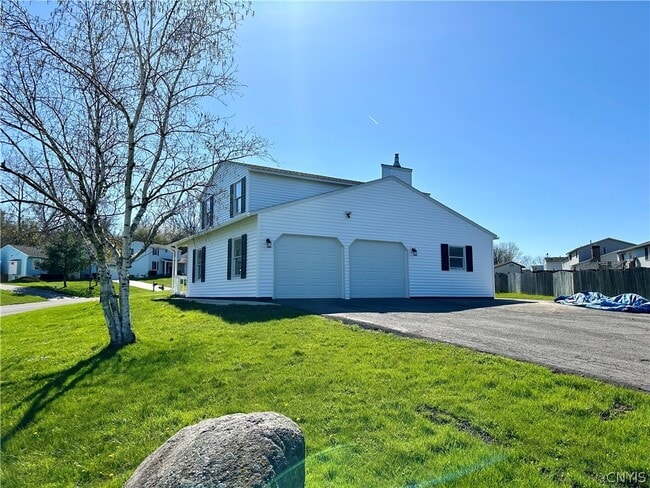 Building Photo - 4784 New Hope S