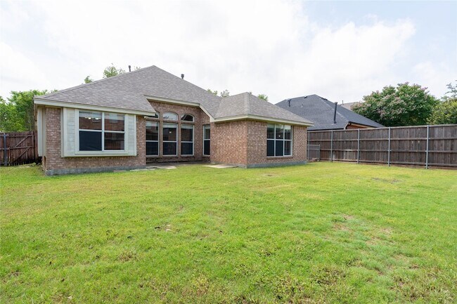 Building Photo - 11990 Cobblestone Dr