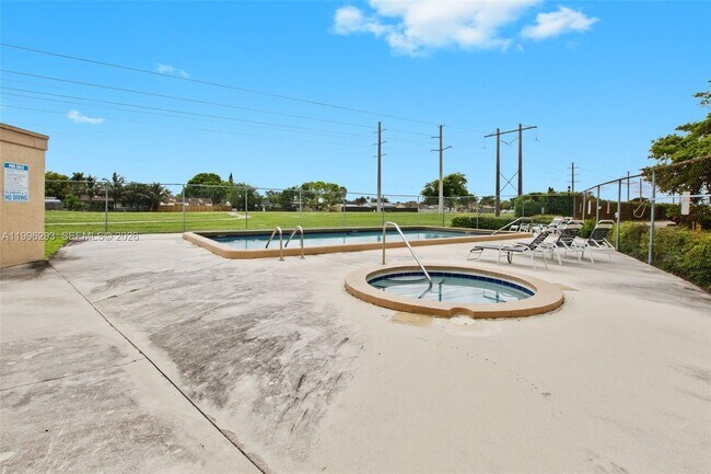 Building Photo - 1360 NW 97th Terrace