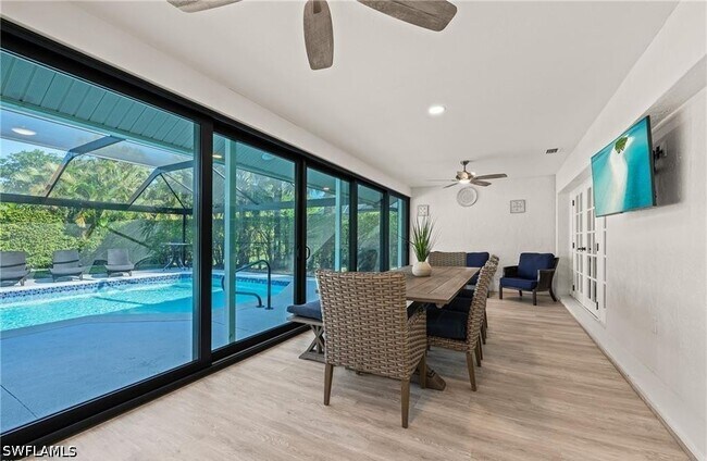 Building Photo - 2307 Queens Way