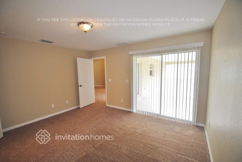 Building Photo - 1148 Wyoming Dr SE