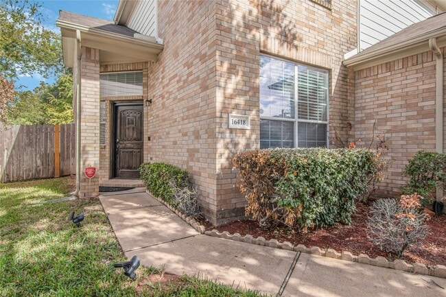 Building Photo - 16418 Pademelon Dr