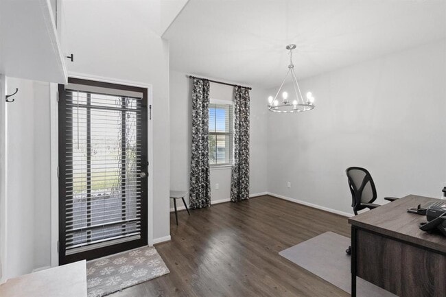 Building Photo - 634 Cold Spg Dr