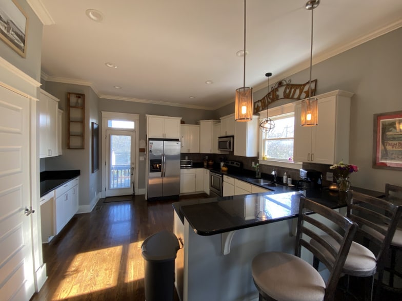 Building Photo - 1007 Joseph Ave