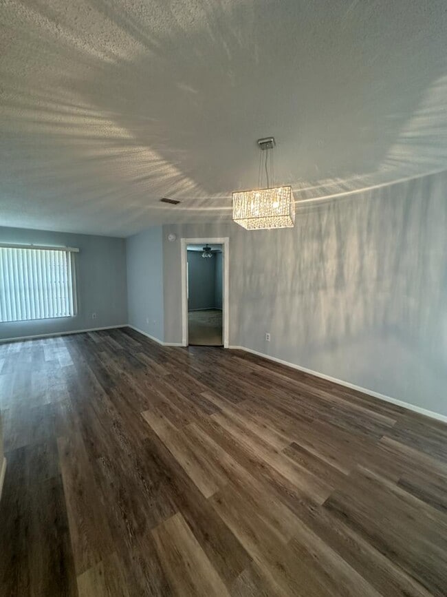 Building Photo - 1145 John Ridge Ct