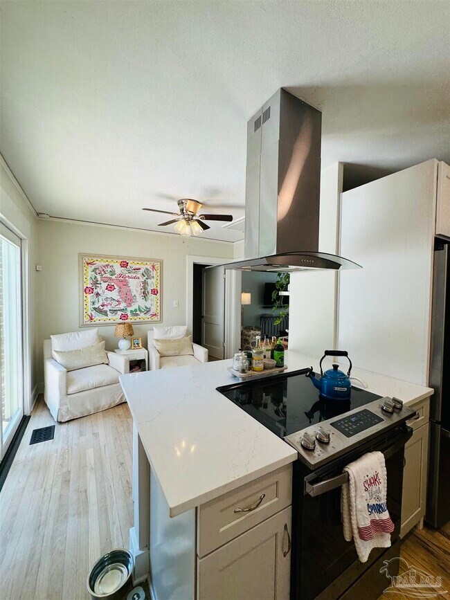 Building Photo - 1716 N 20th Ave