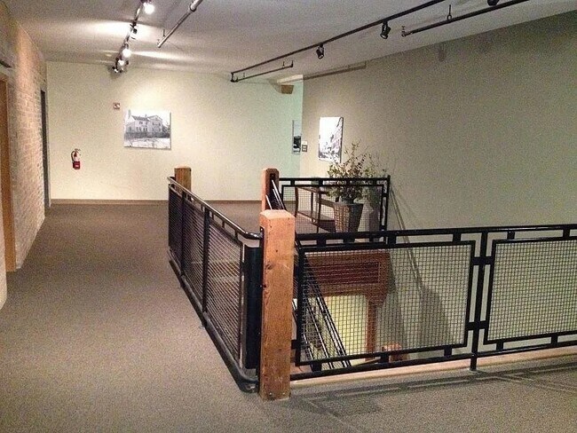 Building Photo - 720 S Marquette St