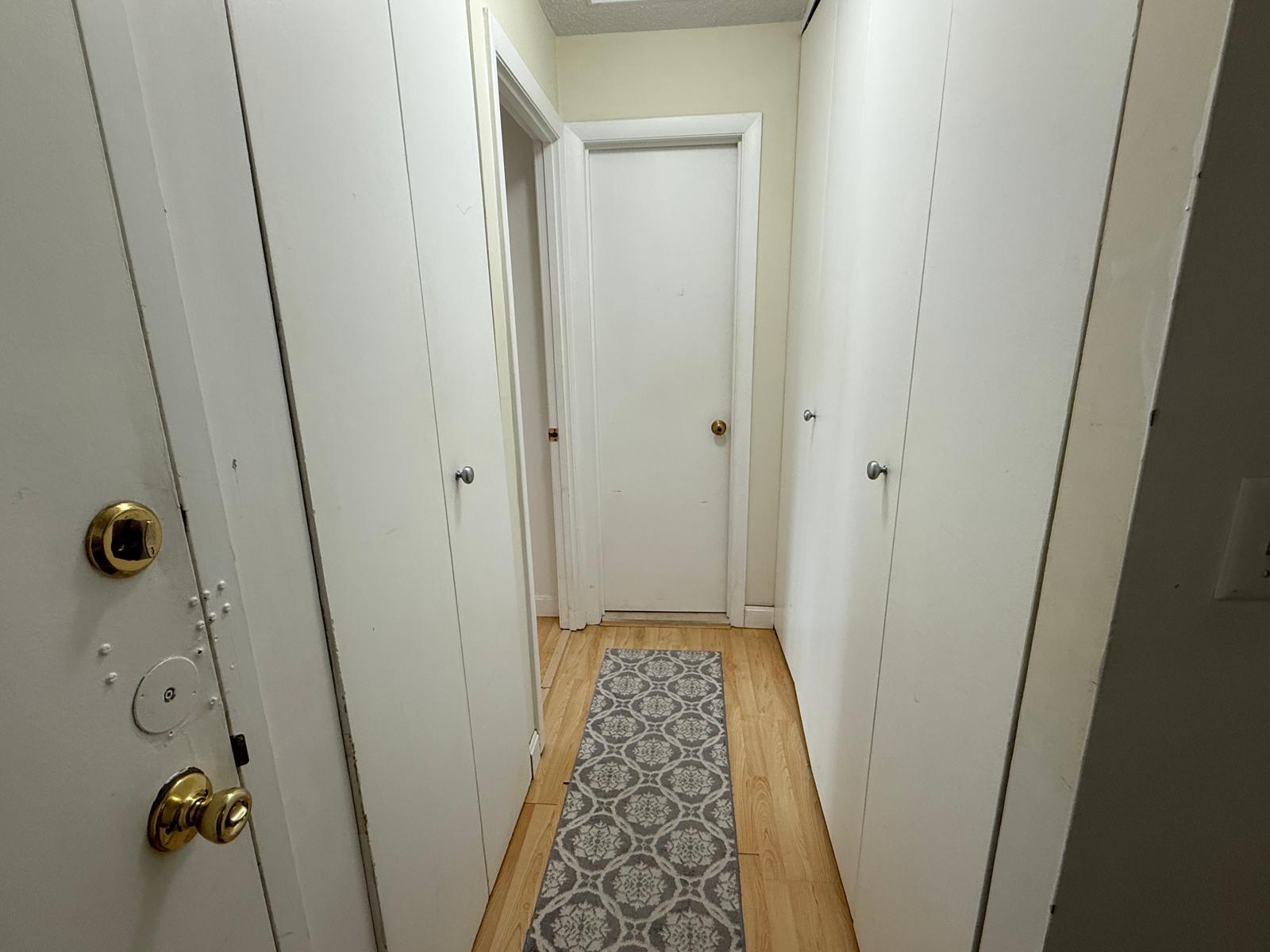 Building Photo - 274 S Main St