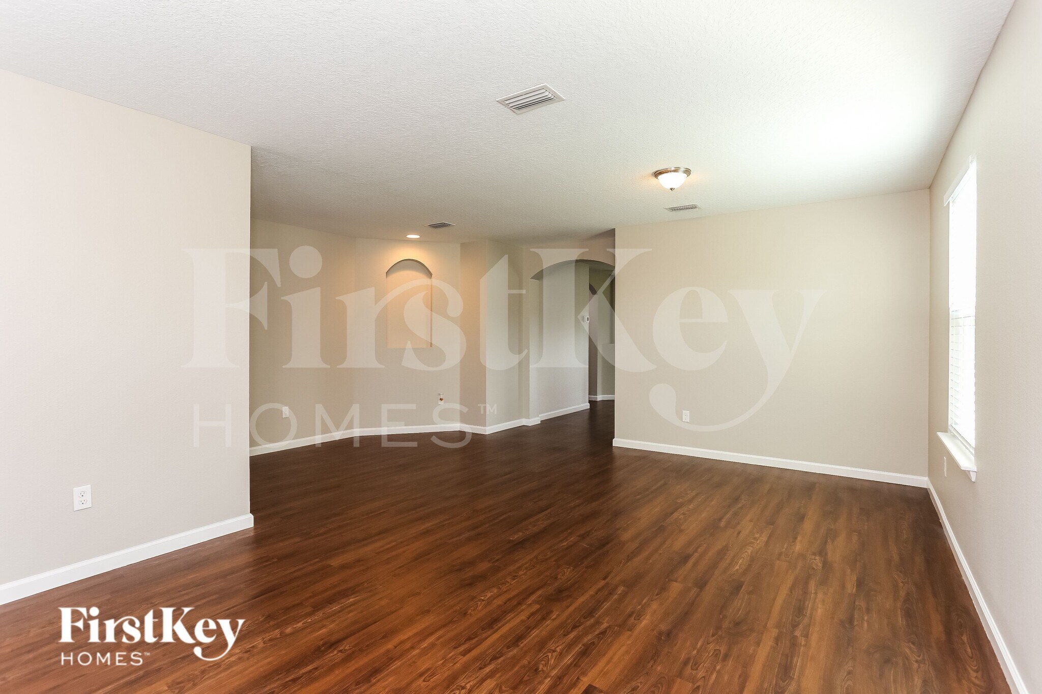 Building Photo - 78295 Saddle Rock Rd
