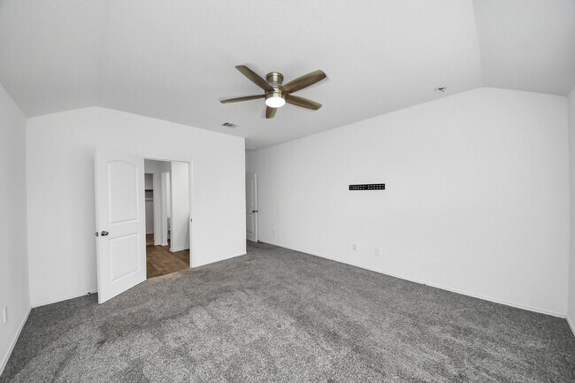 Building Photo - 21314 Sleepy Willow St