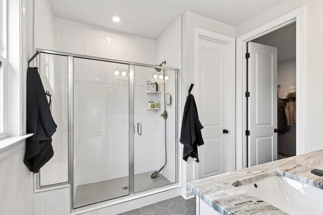Building Photo - 4730 Cypress Tree Ln
