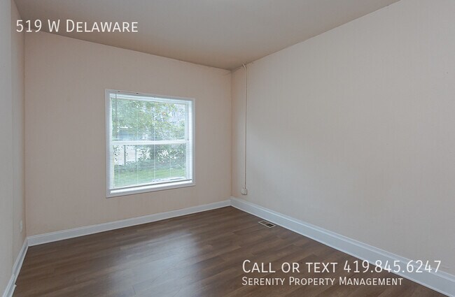 Building Photo - 519 W Delaware-