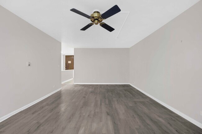 Building Photo - 720 W Gordon Ter