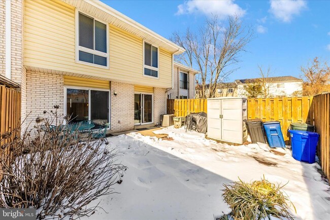 Building Photo - 17707 Amity Dr