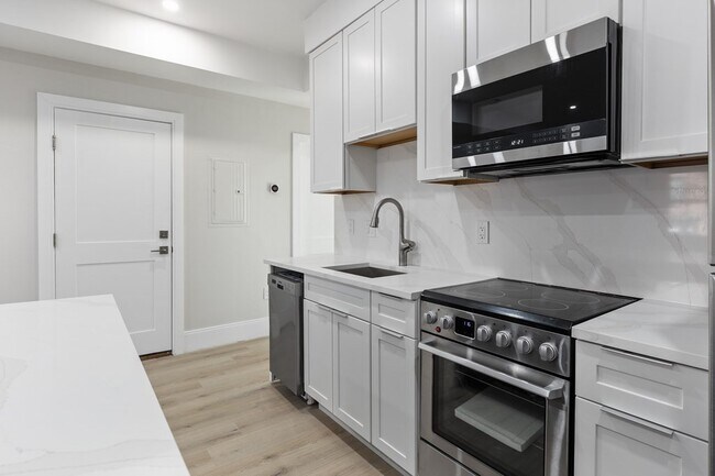 Building Photo - 279 Shawmut Ave