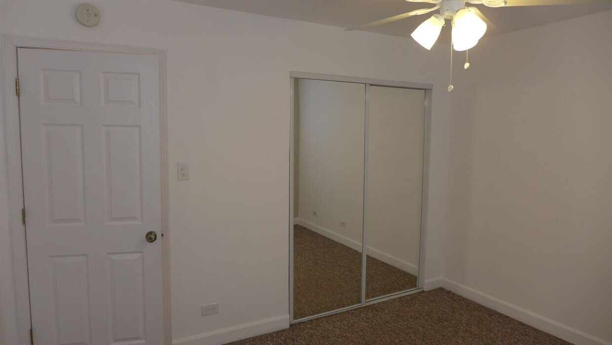808 W Junior Terrace Chicago Il Apartment Finder