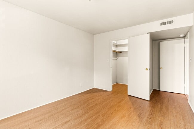 Building Photo - Utilities & Parking Included! Massive 2BD w/ Community Amenities