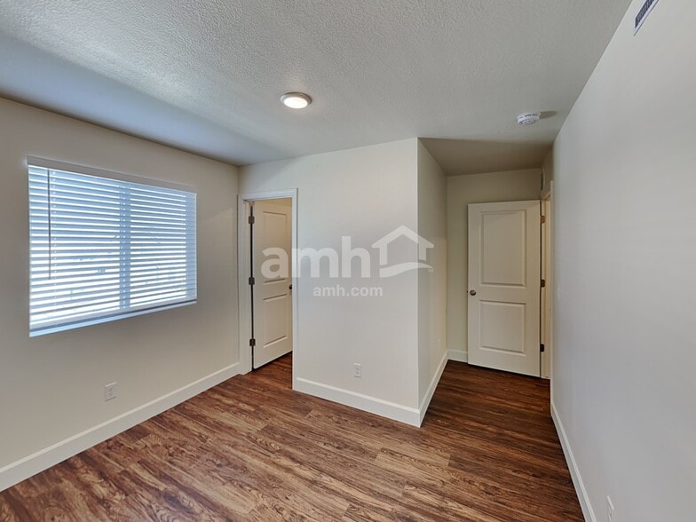 Building Photo - 2686 W 3290 S