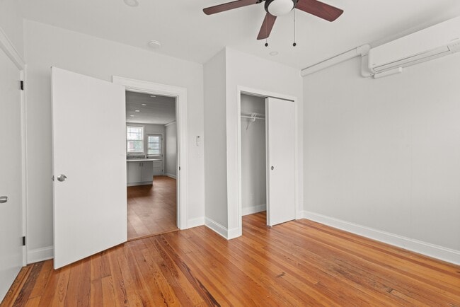 Building Photo - 127 Terhune Ave