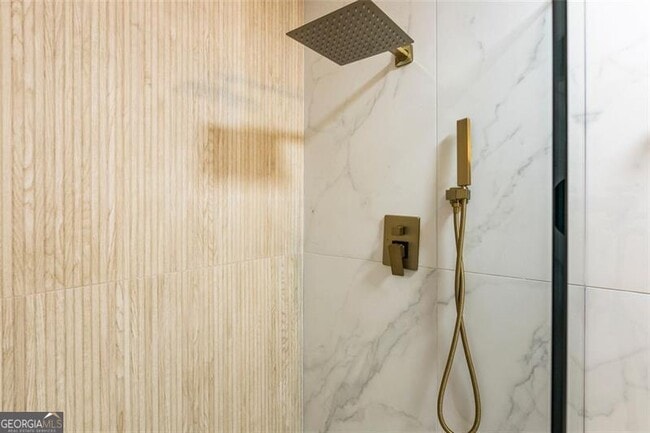 Building Photo - 72 Ivy Pkwy NE